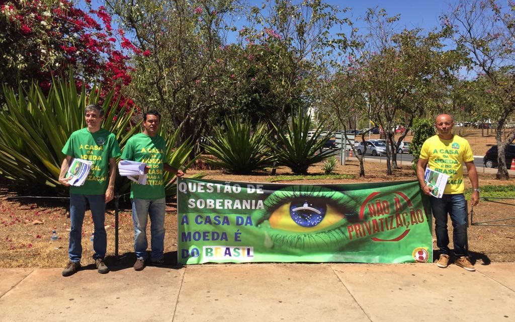 Moedeiros defendem a Pátria em ida à Brasília