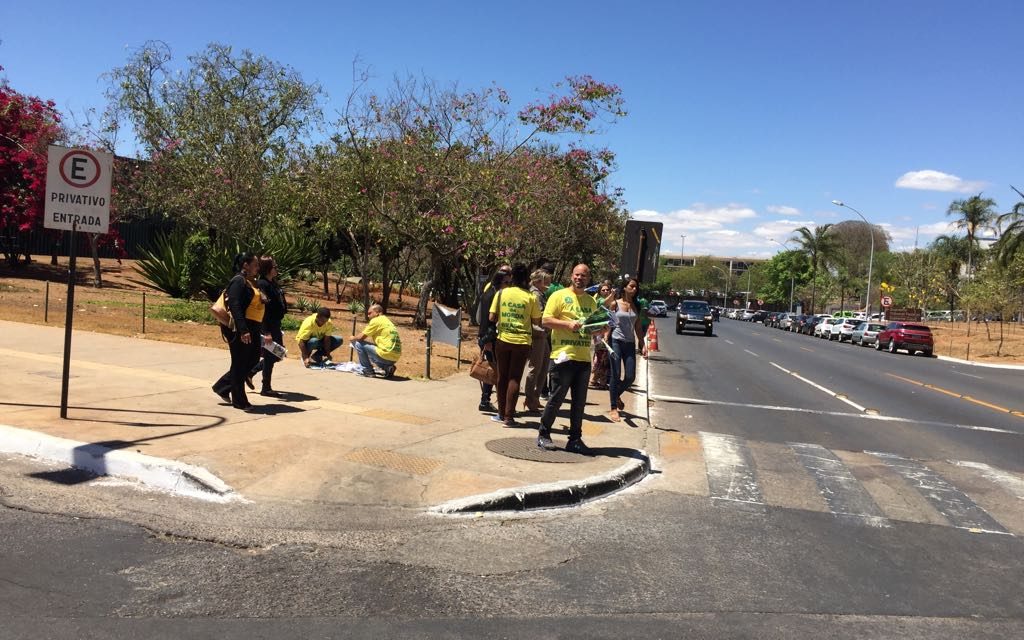 Moedeiros defendem a Pátria em ida à Brasília