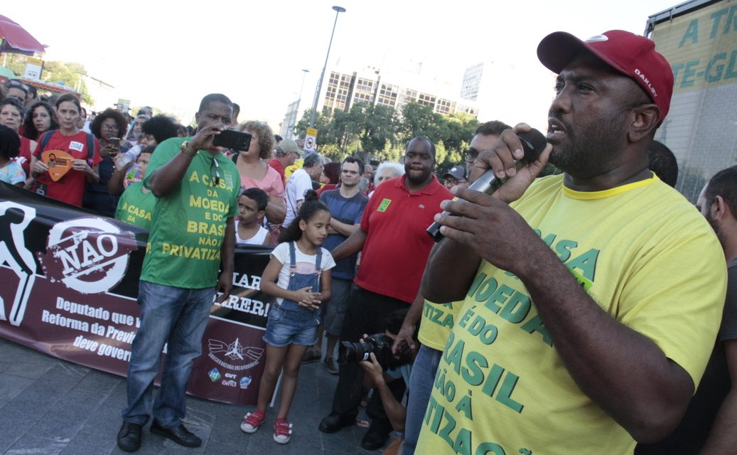 Moedeiros presentes no 1º de Maio na praça XV