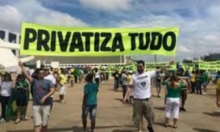 Privatizar tudo reduz dívida, mas não elimina corrupção nem reduz preços