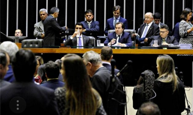 Mesmo com renovação do Congresso, lobby do funcionalismo terá peso em 2019