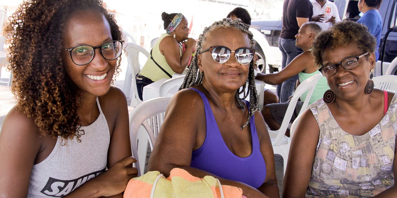 Encontro de amigos na Festa dos Aposentados de 2019 (fotos)