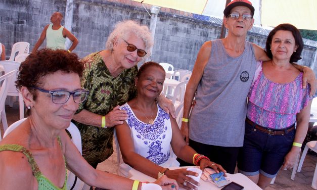 Encontro de amigos na Festa dos Aposentados de 2019 (fotos)