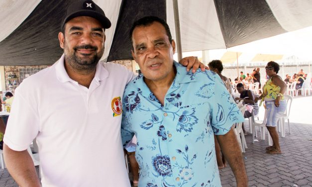 Encontro de amigos na Festa dos Aposentados de 2019 (fotos)