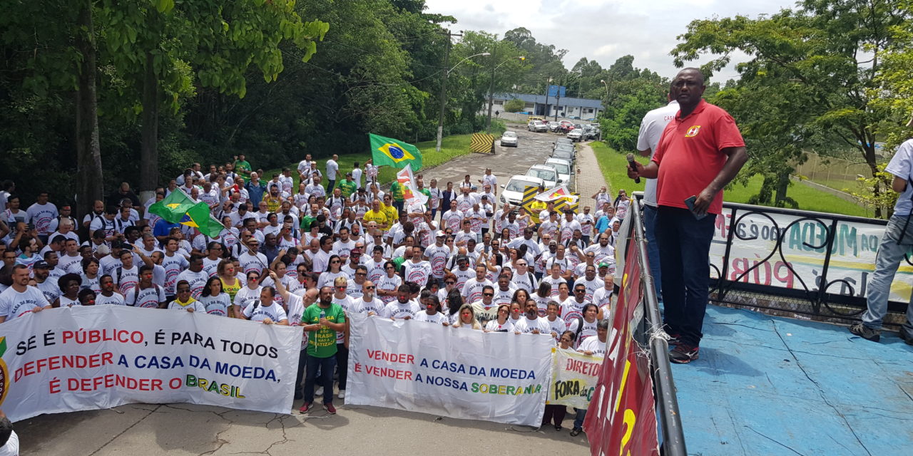 Funcionários da Casa da Moeda entram em greve contra privatização